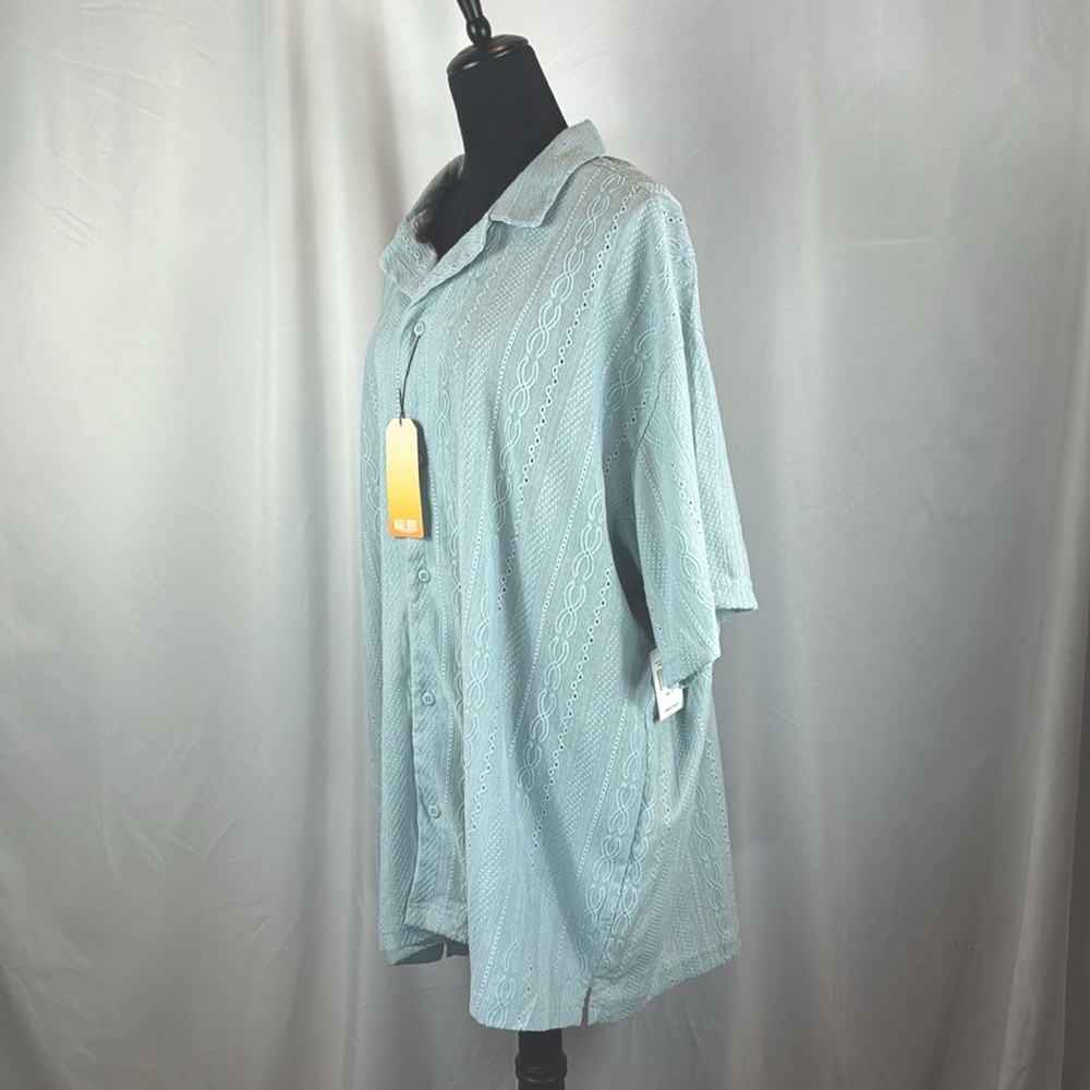 NWT Malibu Light Blue Textured Fabric Button Down Shirt - Picture 2 of 8